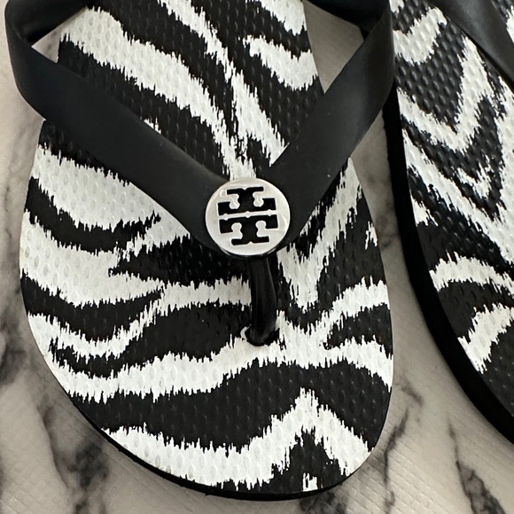 Tory Burch Black and White Zebra Logo  Flip Flops - Picture 2 of 7